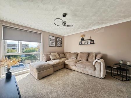 2 bedroom Flat for sale in Stirling Drive, North Shields, North Shields, NE29