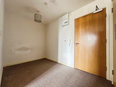 1 bedroom Flat to let in Hutton Street, Gateshead, NE8