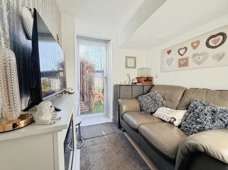 3 bedroom Terraced House for sale in Keswick Grove, Slatyford, Newcastle upon Tyne, NE5