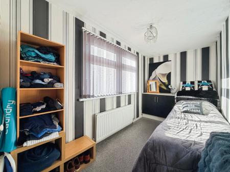 3 bedroom Terraced House for sale in Keswick Grove, Slatyford, Newcastle upon Tyne, NE5