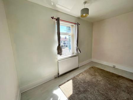 2 bedroom Flat to let in Wallsend Road, North Shields, NE29
