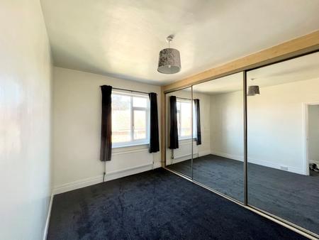 2 bedroom Flat to let in Wallsend Road, North Shields, NE29