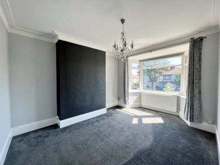 2 bedroom Flat to let in Wallsend Road, North Shields, NE29