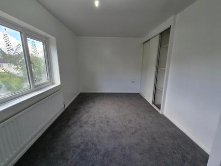 4 bedroom Detached house to let in Newburn Road, Lemington, Newcastle upon Tyne, NE15