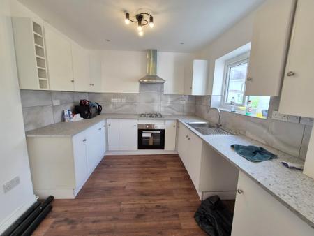 4 bedroom Detached house to let in Newburn Road, Lemington, Newcastle upon Tyne, NE15