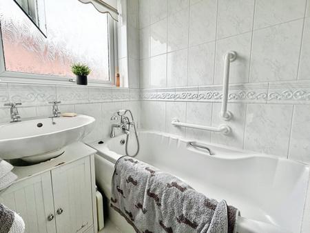 2 bedroom Semi-detached house for sale in Robsheugh Place, Fenham, Newcastle upon Tyne, NE5