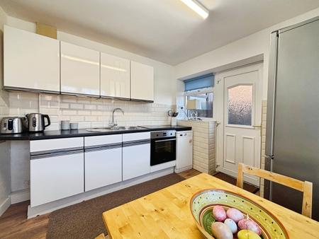 2 bedroom Semi-detached house for sale in Bywell Avenue, South West Denton, Newcastle upon Tyne, NE15