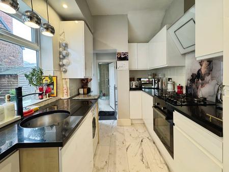 2 bedroom Flat for sale in Lansdowne Terrace, North Shields, North Shields, NE29