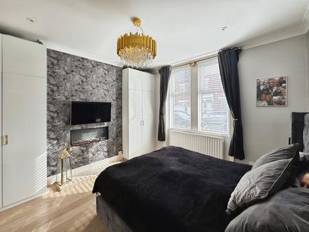 2 bedroom Flat for sale in Lansdowne Terrace, North Shields, North Shields, NE29