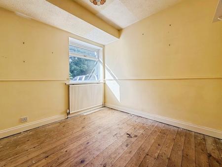 2 bedroom Semi-detached bungalow for sale in Overton Close, Dumpling Hall, Newcastle upon Tyne, NE15