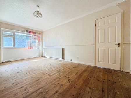 2 bedroom Semi-detached bungalow for sale in Overton Close, Dumpling Hall, Newcastle upon Tyne, NE15