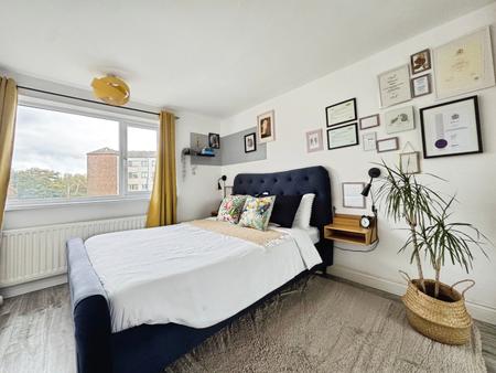 2 bedroom Maisonette for sale in Cowdrey House St Johns Green, Percy Main, North Shields, NE29