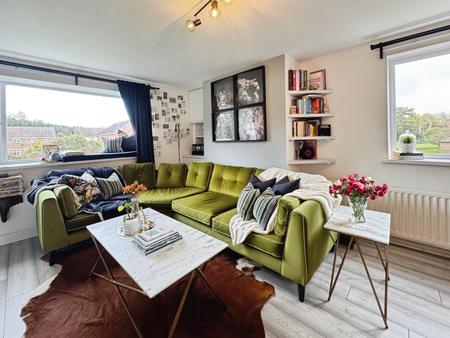 2 bedroom Maisonette for sale in Cowdrey House St Johns Green, Percy Main, North Shields, NE29