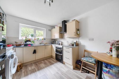 2 bedroom Flat for sale in Duke Street, The Mounts, Northampton, NN1