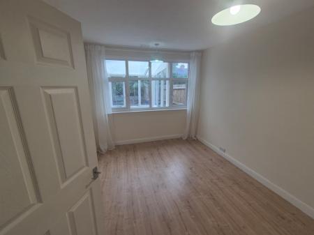 2 bedroom Bungalow to let in Norton Road, Kingsthorpe, Northampton, NN2
