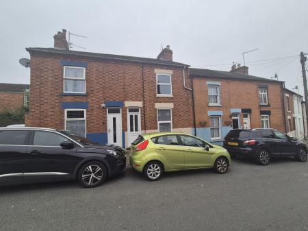 3 bedroom Terraced House to let in Northcote Street, Semilong, Northampton, NN2