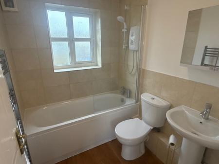 2 bedroom Semi-detached house to let in Beddoes Close, Wootton, Northampton, NN4