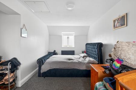 3 bedroom Semi-detached house for sale in High Street, Collingtree, Northampton, NN4