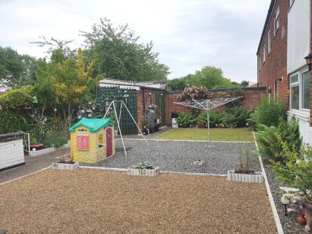 2 bedroom Flat to let in Montague Crescent, Duston, Northampton, NN5