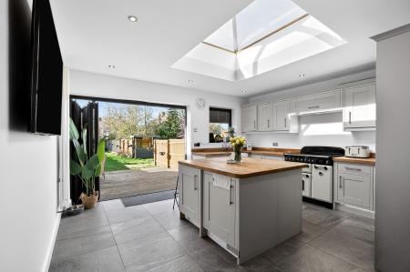 3 bedroom Terraced House for sale in Twigden Road, Kislingbury, NN7