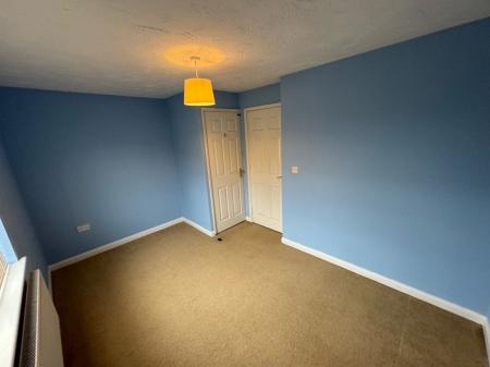 3 bedroom Semi-detached house to let in Bestwood Close, Desborough, NN14