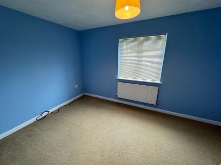 3 bedroom Semi-detached house to let in Bestwood Close, Desborough, NN14