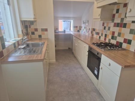 2 bedroom Terraced House to let in Wimbledon Street, St. James, Northampton, NN5