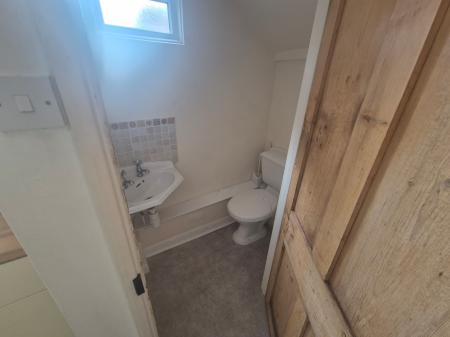 2 bedroom Terraced House to let in Wimbledon Street, St. James, Northampton, NN5