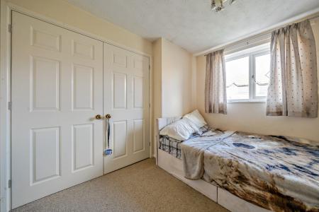 4 bedroom Detached house for sale in Daimler Close, Rectory Farm, Northampton, NN3