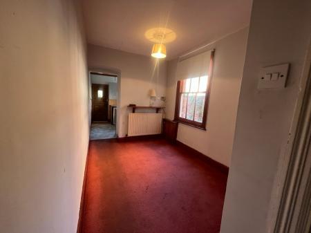 2 bedroom Terraced House to let in Manfield Road, Abington, Northampton, NN1