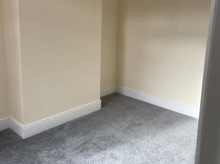 2 bedroom Terraced House to let in Alma Street, St. James, Northampton, NN5