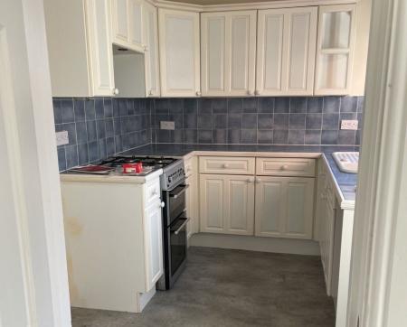 2 bedroom Terraced House to let in Alma Street, St. James, Northampton, NN5