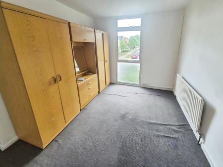 3 bedroom Terraced House to let in Thorn Hill, Briar Hill, Northampton, NN4