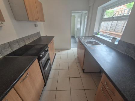 3 bedroom Terraced House to let in Talbot Road, Northampton, NN1