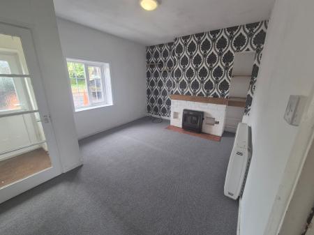 2 bedroom Cottage to let in Gayton Yard Cottage