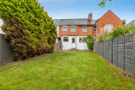2 bedroom Terraced House for sale in Westfield Road, St. James, Northampton, NN5