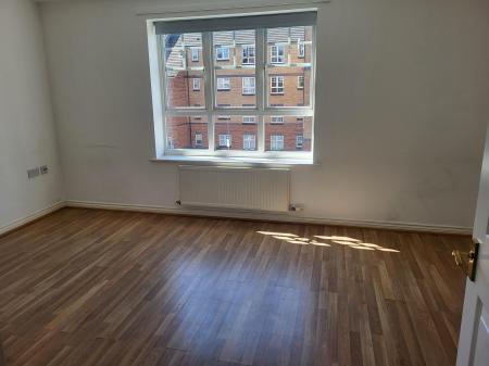 2 bedroom Flat to let in Beckets View, Town Centre, Northampton, NN1
