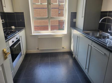 2 bedroom Flat to let in Beckets View, Town Centre, Northampton, NN1