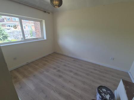 3 bedroom End of terrace house to let in Laceby Walk, Lings, Northampton, NN3