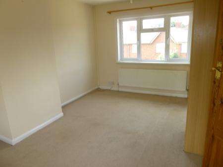 2 bedroom End of terrace house to let in Briton Gardens, Northampton, NN3