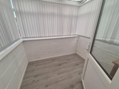 2 bedroom Detached house to let in Symington Street, Northampton, NN5