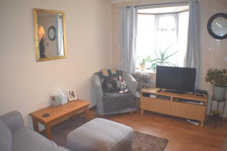 1 bedroom Semi-detached house to let in Farmhill Road, Southfields, Northampton, NN3