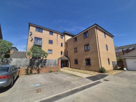 West Cotton Close, Far Cotton, Northampton, NN4