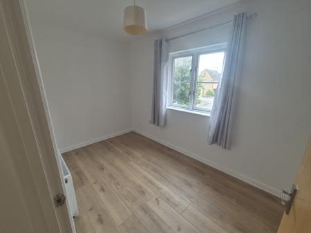 2 bedroom Flat to let in West Cotton Close, Far Cotton, Northampton, NN4