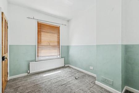 2 bedroom Terraced House for sale in Dunster Street, Northampton, NN1