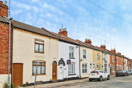 Alcombe Road, The Mounts, Northampton, NN1