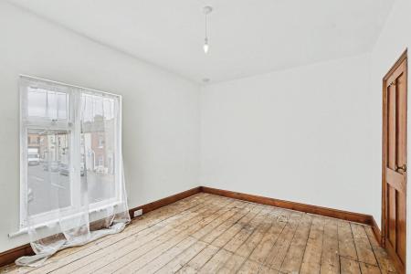 2 bedroom Terraced House for sale in Alcombe Road, The Mounts, Northampton, NN1