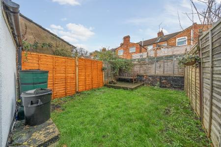 2 bedroom Terraced House for sale in Alcombe Road, The Mounts, Northampton, NN1