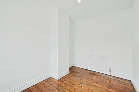2 bedroom Terraced House for sale in Alcombe Road, The Mounts, Northampton, NN1