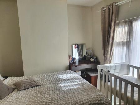 2 bedroom Terraced House for sale in Alcombe Road, The Mounts, Northampton, NN1